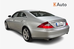 harmaa Mercedes-Benz CLS 2005 kuva 2.