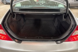 harmaa Mercedes-Benz CLS 2005 kuva 15.