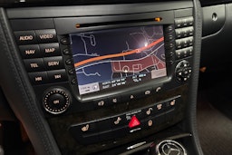 harmaa Mercedes-Benz CLS 2005 kuva 22.