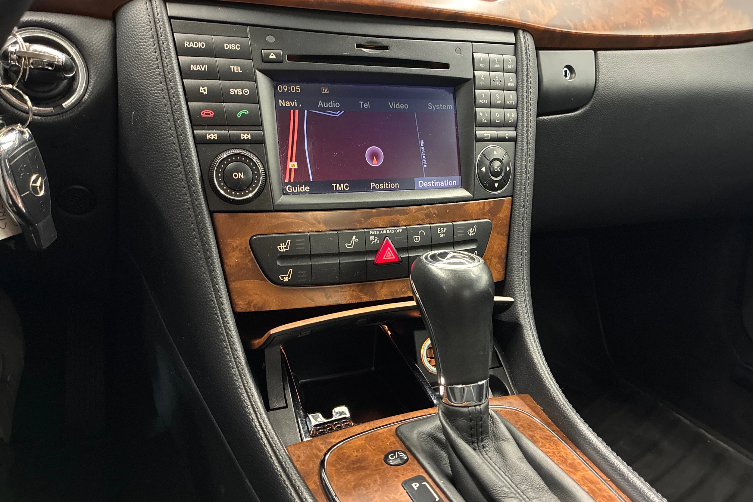 Hopea Mercedes-Benz CLS 2009 kuva 17.