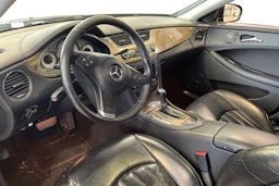 Musta Mercedes-Benz CLS 2008 kuva 3.