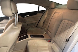 musta Mercedes-Benz CLS 2011 kuva 10.