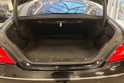 musta Mercedes-Benz CLS 2011 kuva 14.