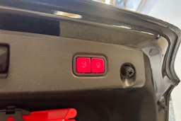 musta Mercedes-Benz CLS 2011 kuva 15.