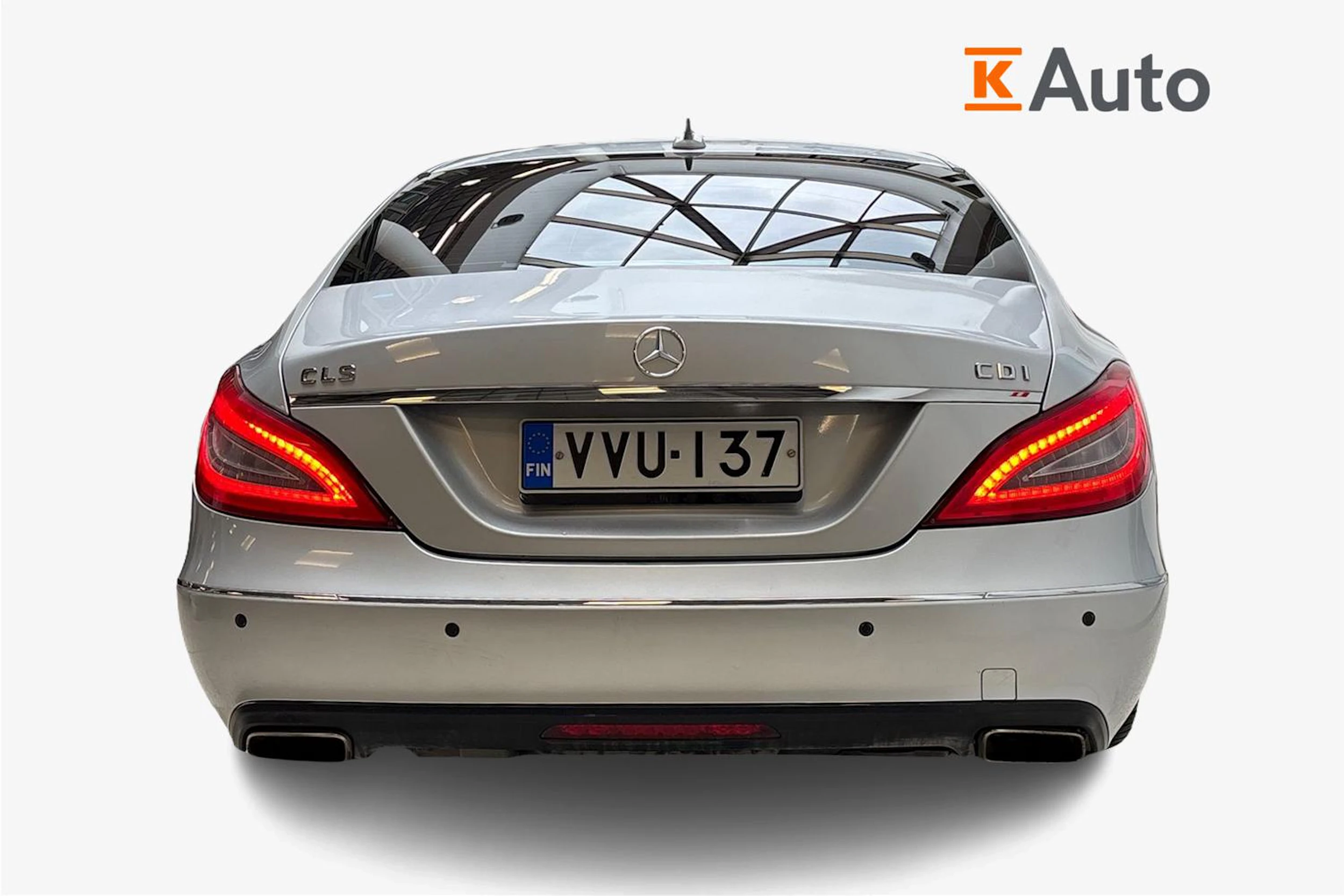 met. harmaa Mercedes-Benz CLS 2011 kuva 4.