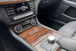 met. harmaa Mercedes-Benz CLS 2011 kuva 24.