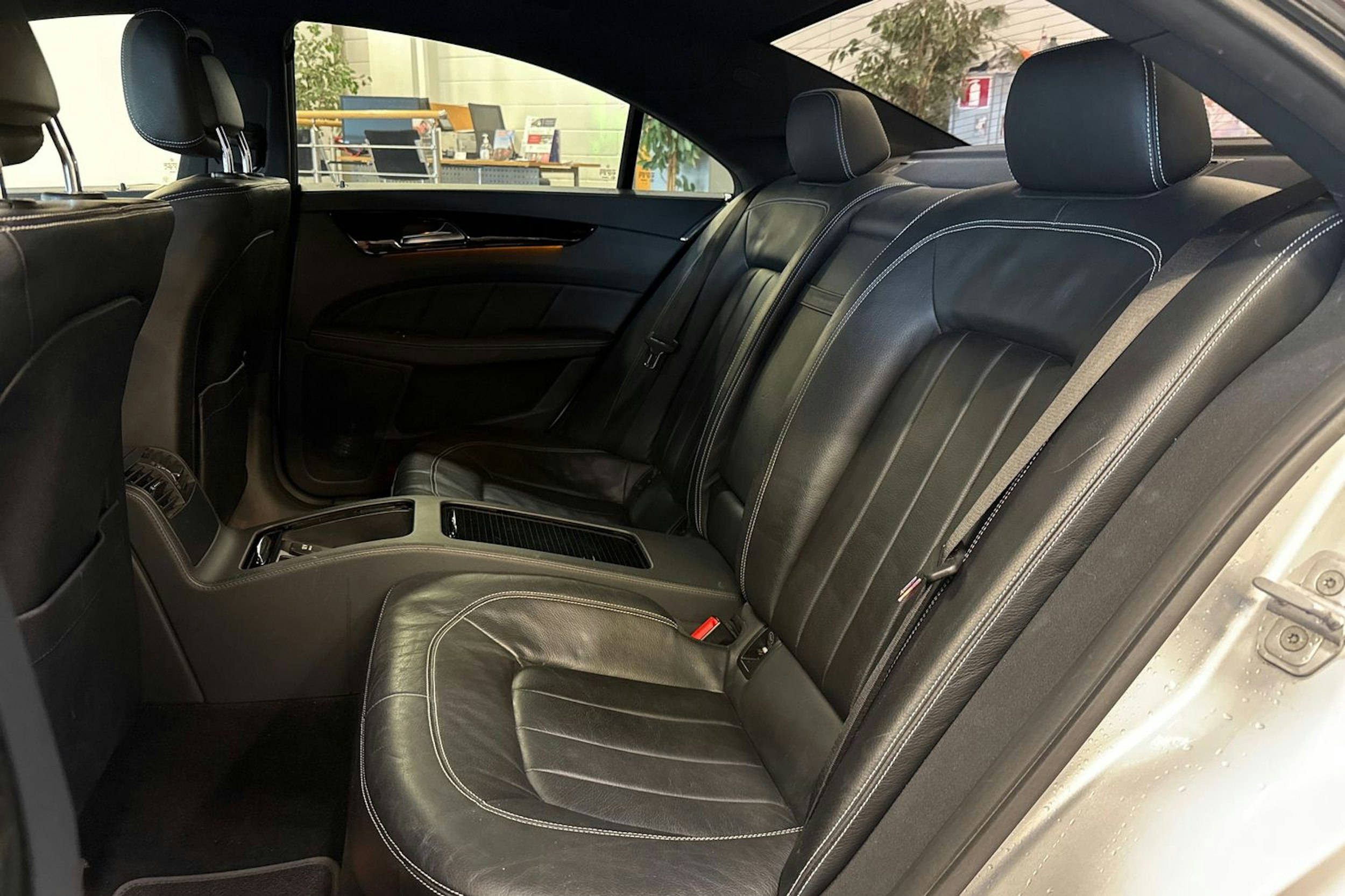 hopea Mercedes-Benz CLS 2011 kuva 14.