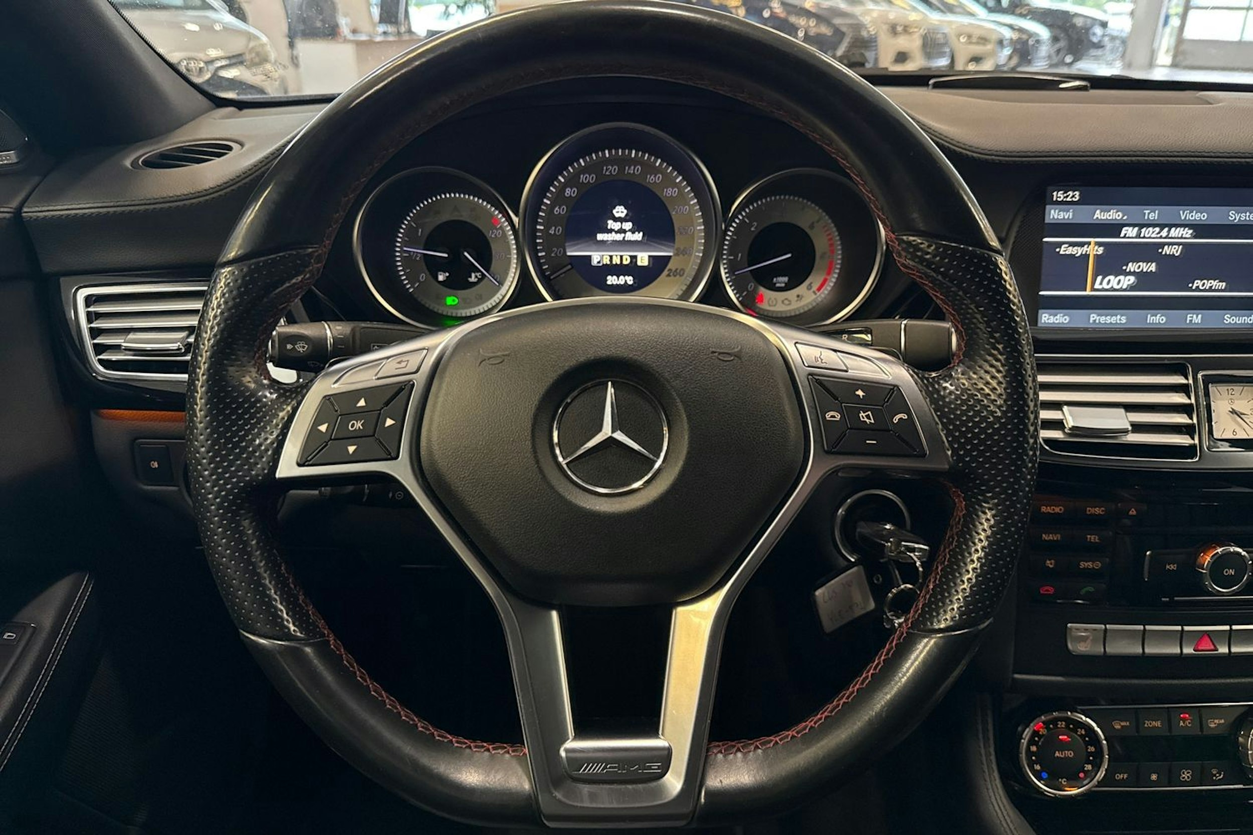 hopea Mercedes-Benz CLS 2011 kuva 16.