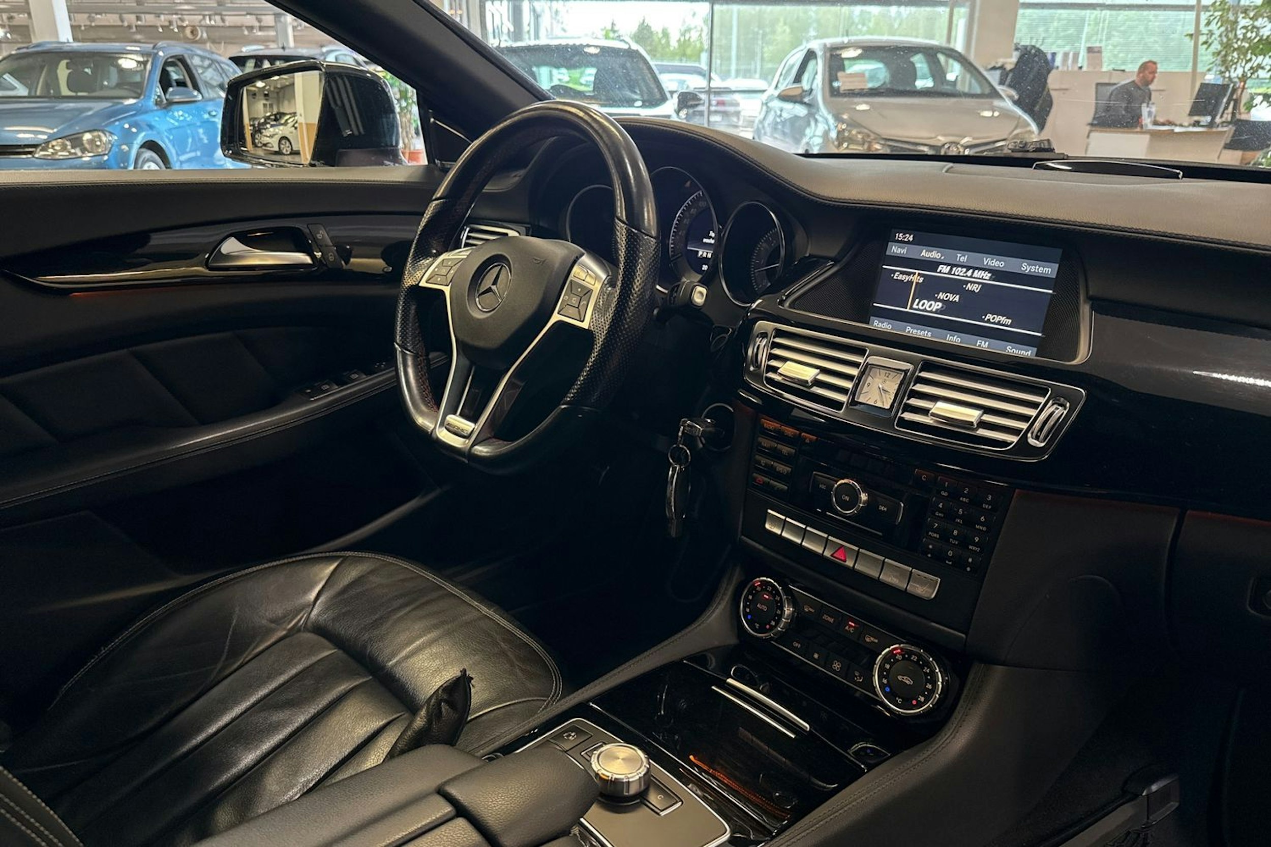 hopea Mercedes-Benz CLS 2011 kuva 17.