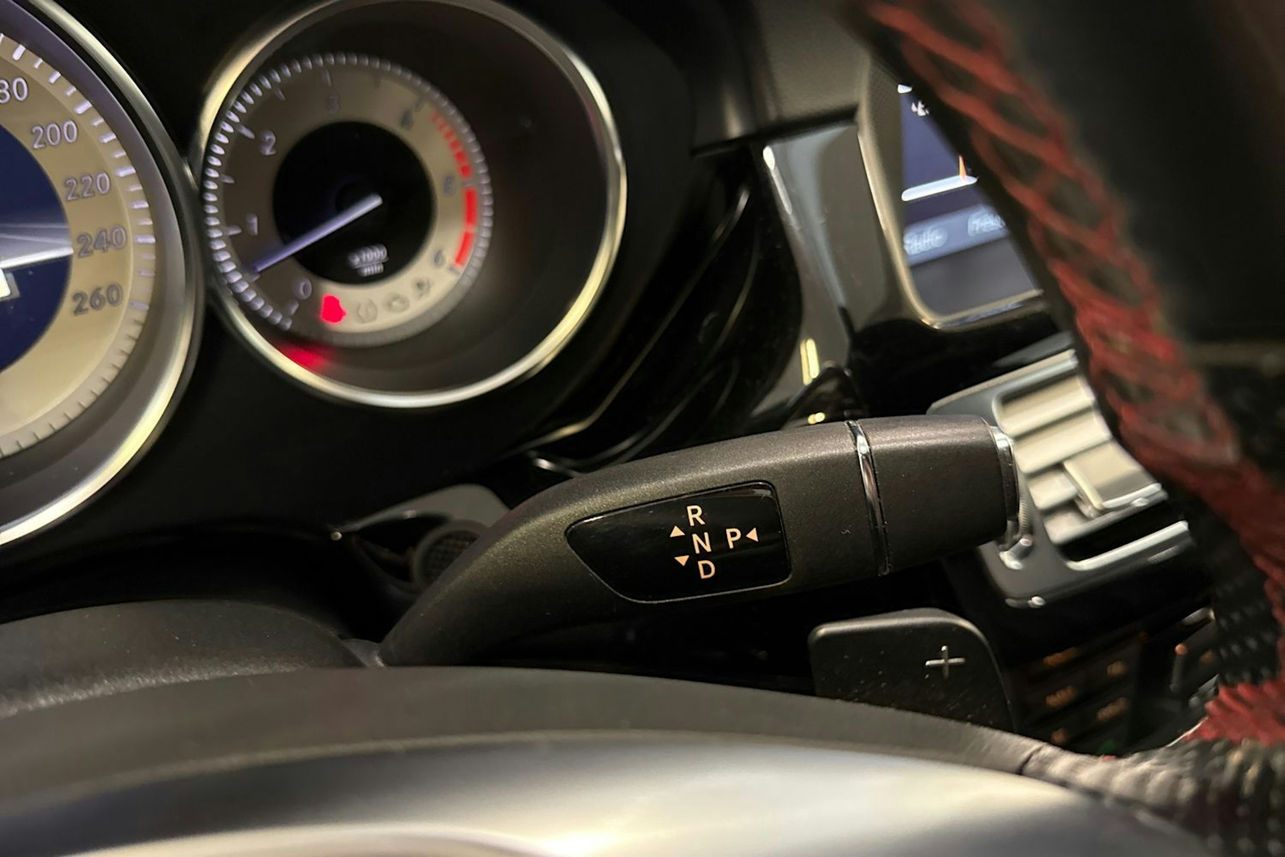 hopea Mercedes-Benz CLS 2011 kuva 21.