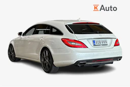 valkoinen Mercedes-Benz CLS 2012 kuva 2.