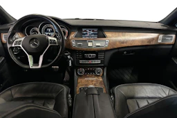 valkoinen Mercedes-Benz CLS 2012 kuva 7.