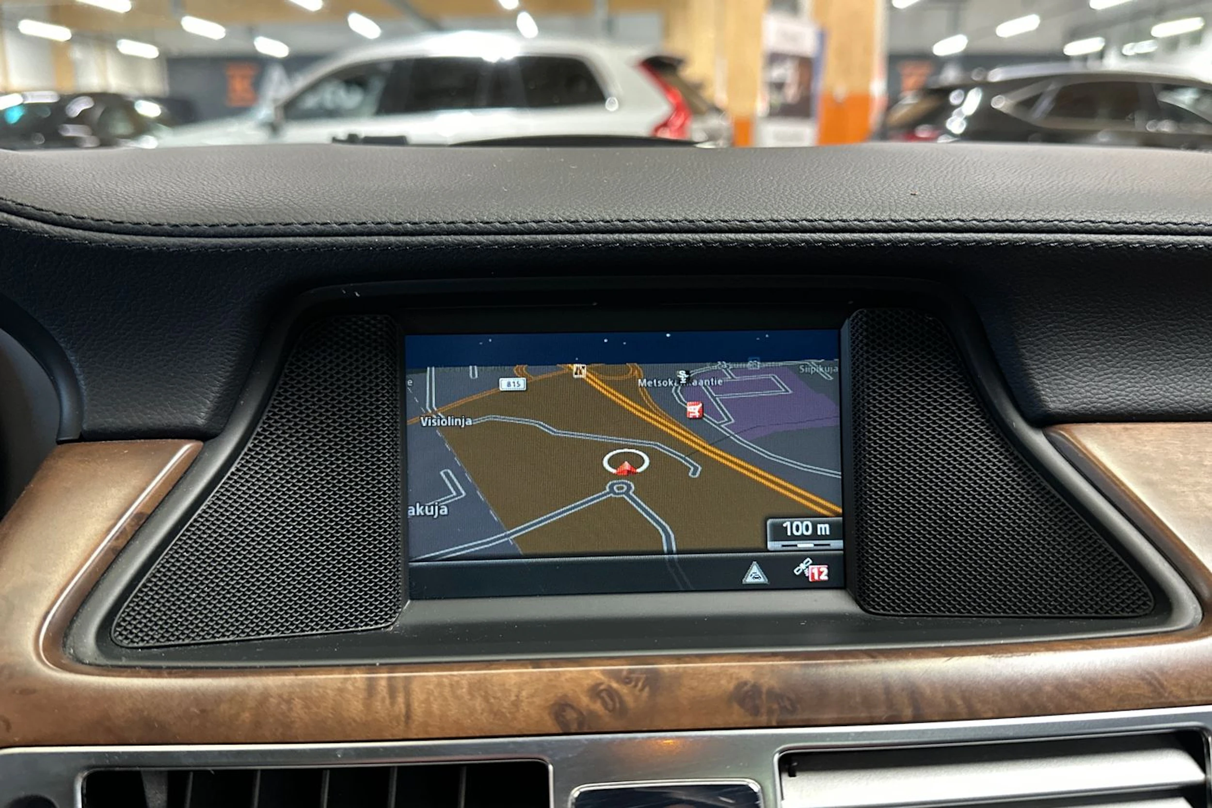 valkoinen Mercedes-Benz CLS 2012 kuva 16.