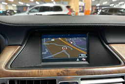 valkoinen Mercedes-Benz CLS 2012 kuva 16.