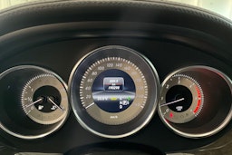 valkoinen Mercedes-Benz CLS 2013 kuva 16.
