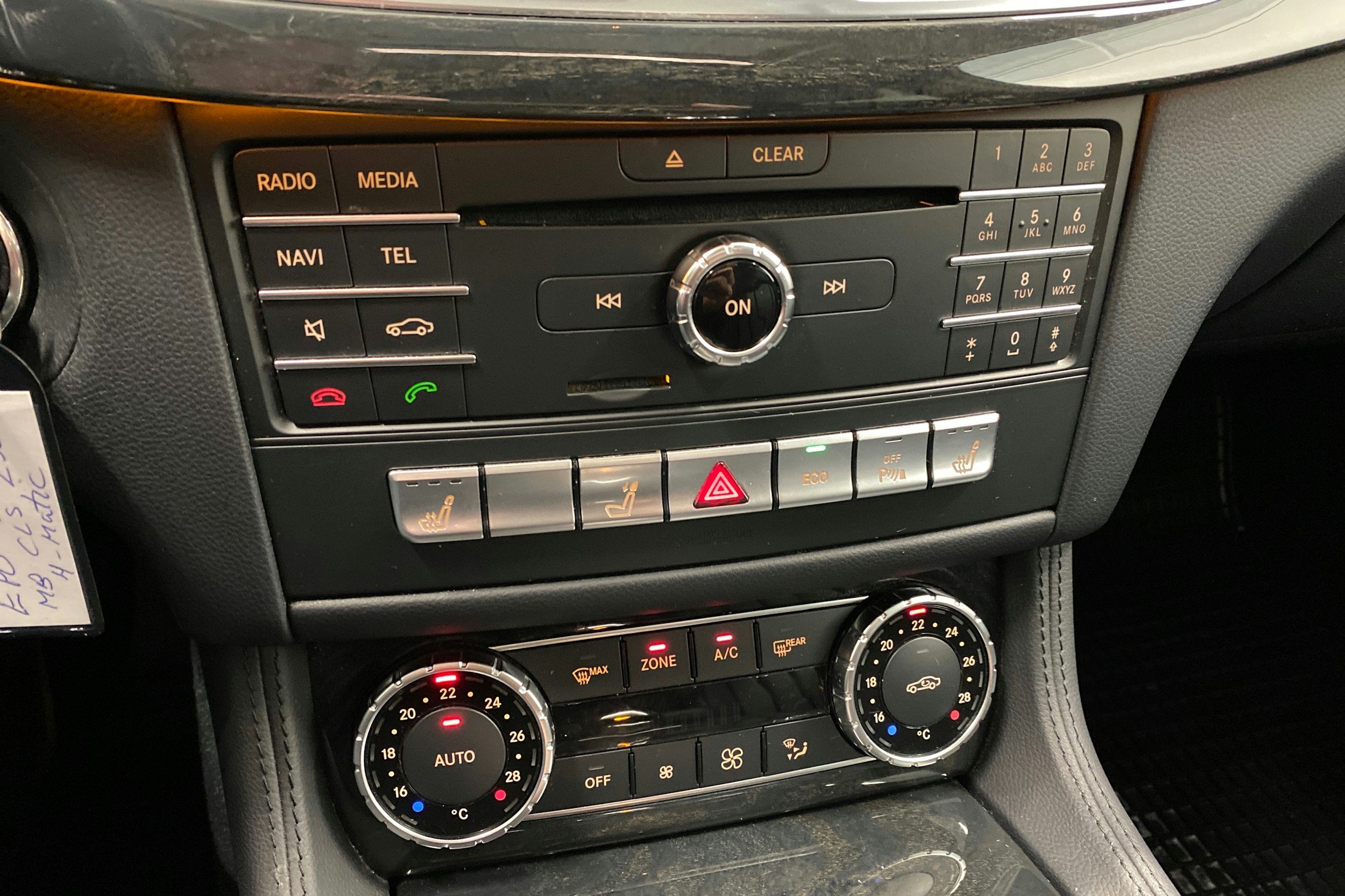 musta Mercedes-Benz CLS 2014 kuva 17.