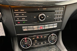 musta Mercedes-Benz CLS 2014 kuva 17.