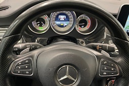 musta Mercedes-Benz CLS 2014 kuva 18.