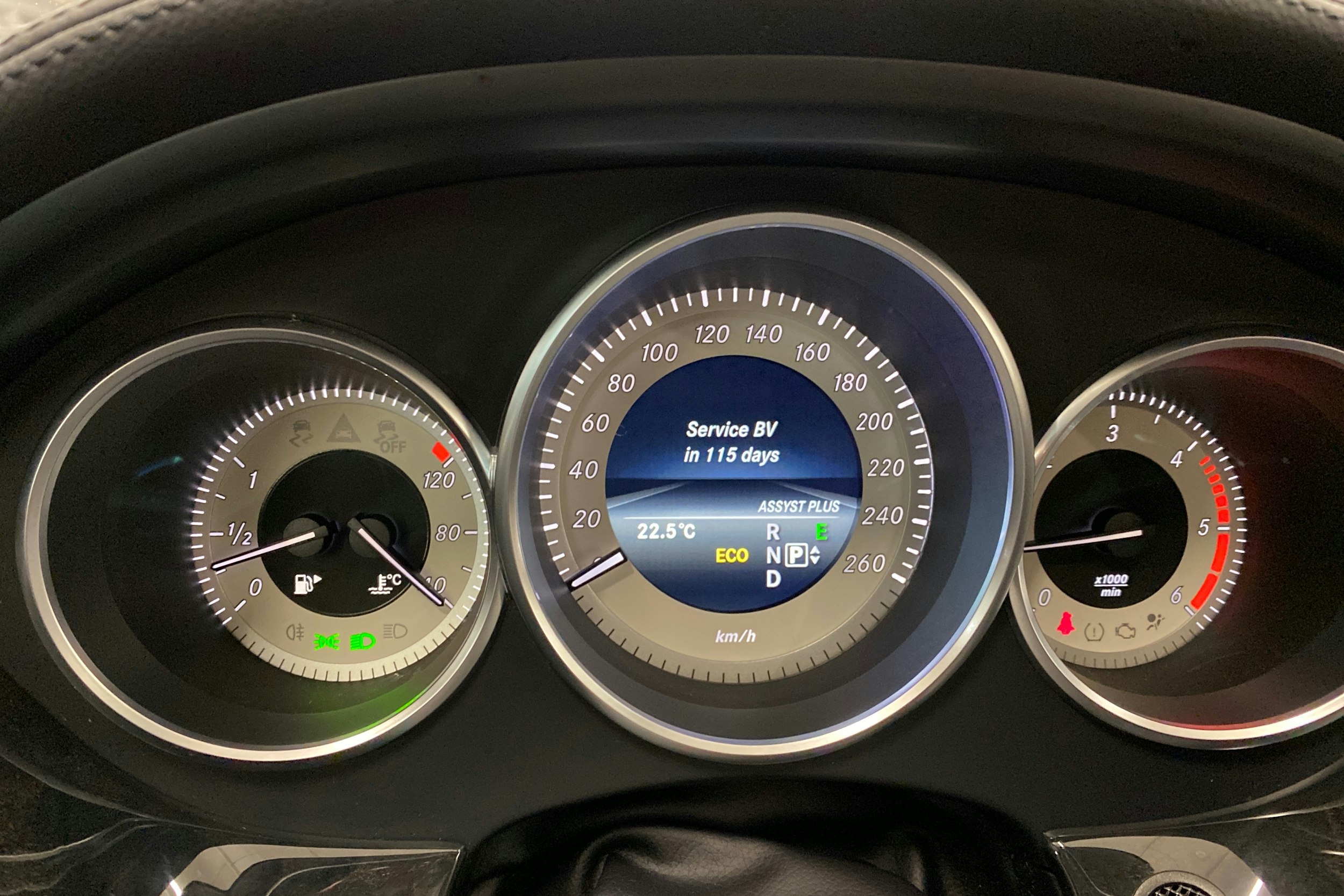 musta Mercedes-Benz CLS 2014 kuva 21.