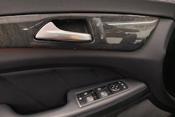 musta Mercedes-Benz CLS 2014 kuva 22.