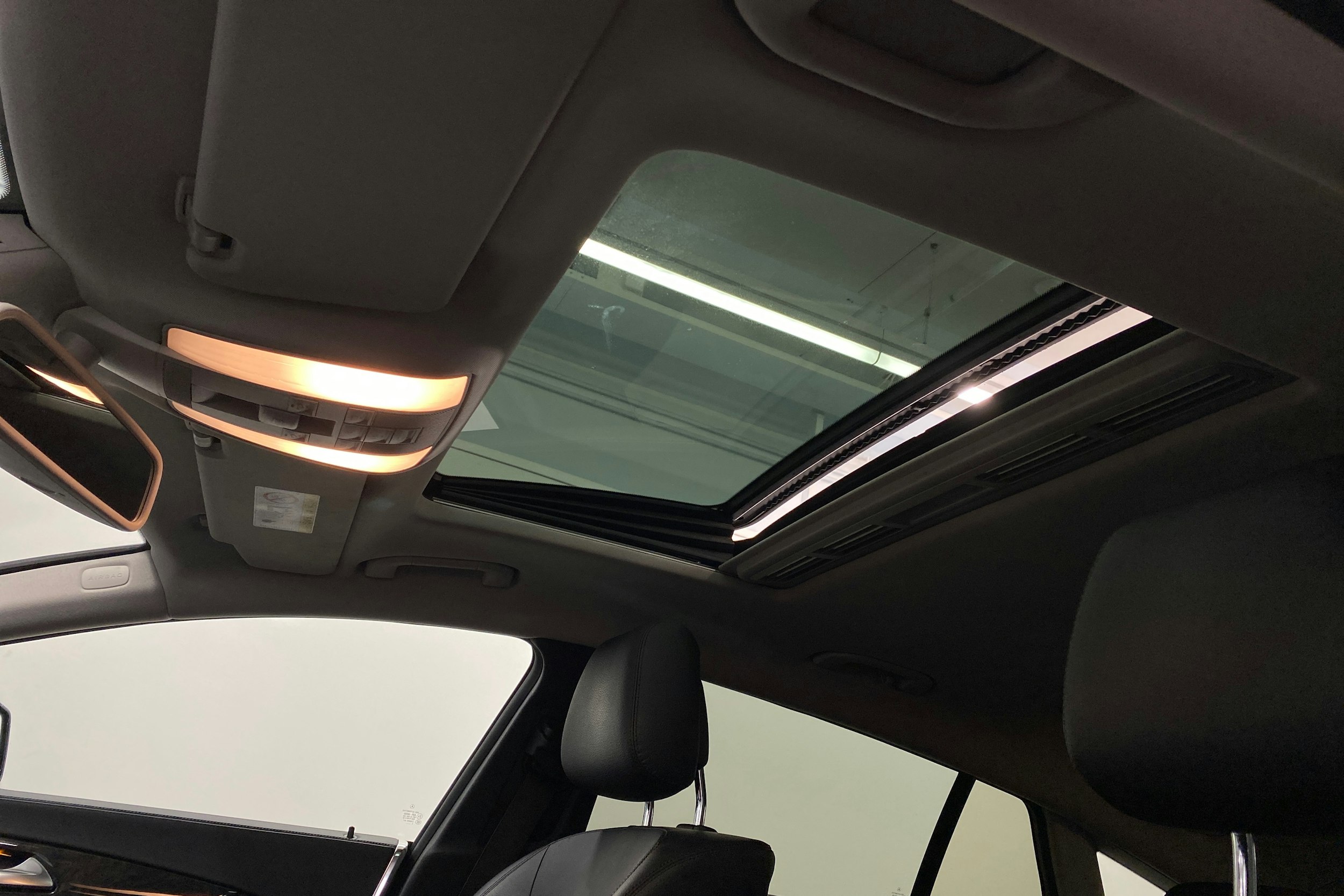 musta Mercedes-Benz CLS 2014 kuva 24.