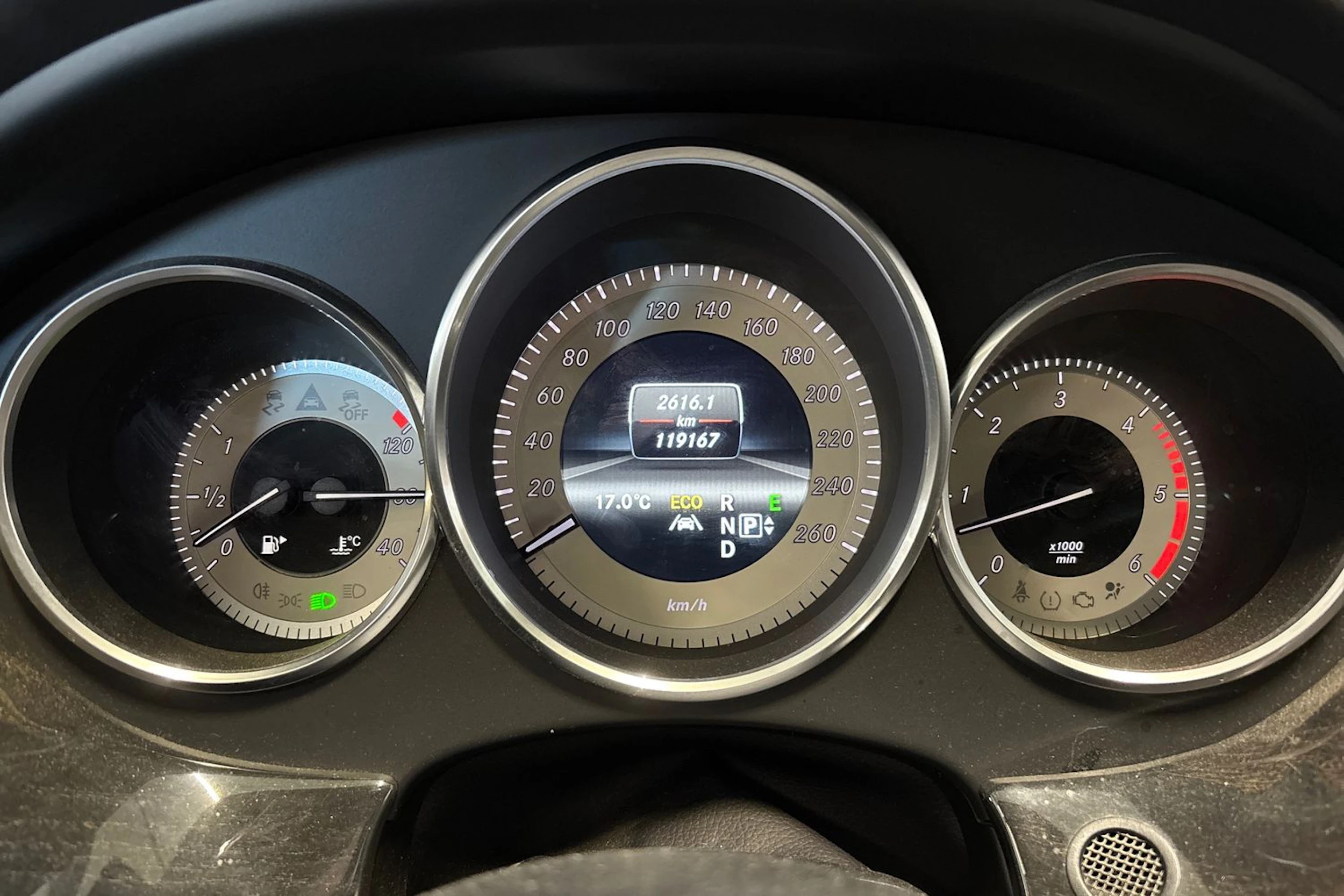 harmaa Mercedes-Benz CLS 2014 kuva 7.