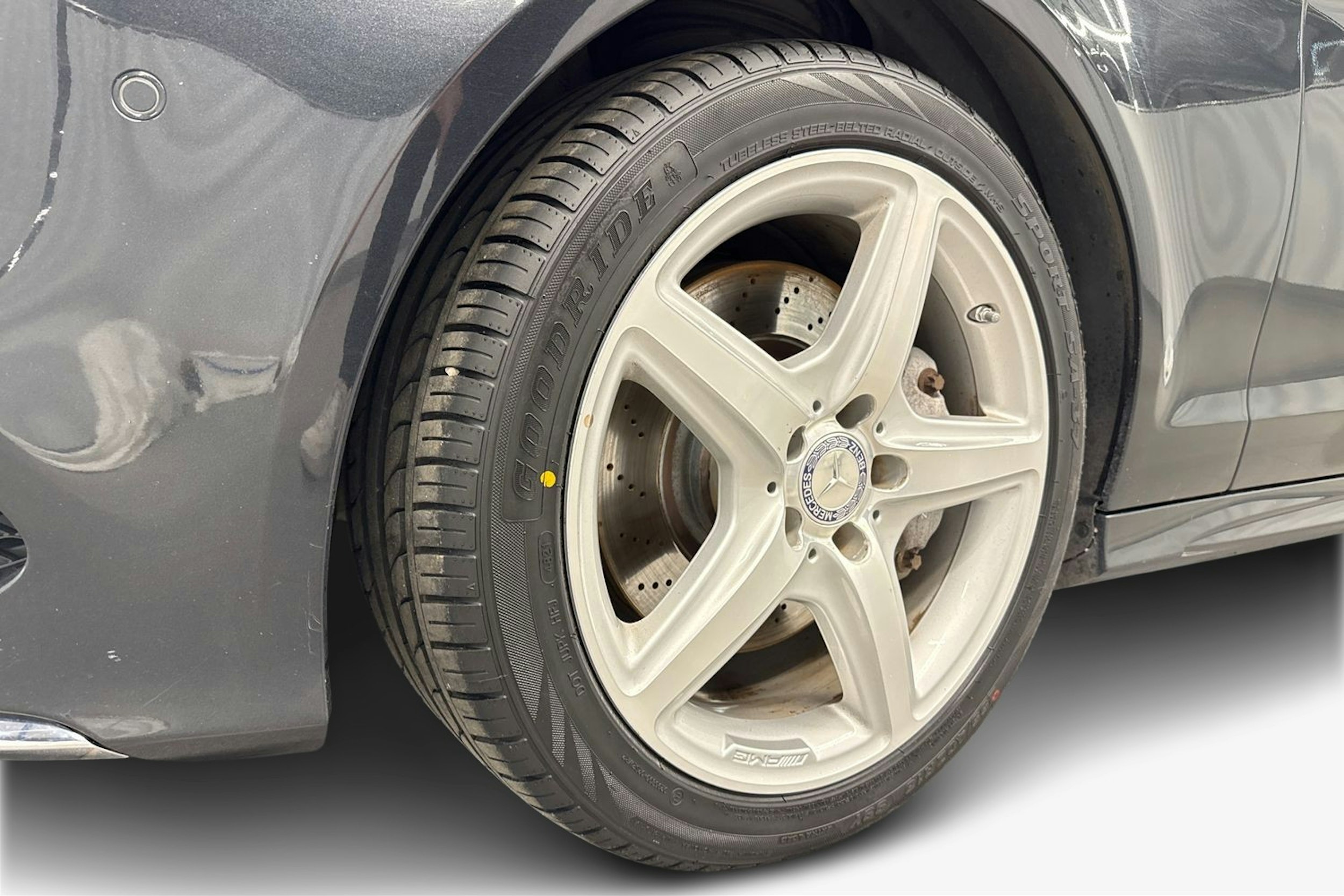 musta Mercedes-Benz CLS 2016 kuva 11.
