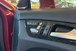 punainen Mercedes-Benz CLS 2017 kuva 7.
