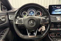 punainen Mercedes-Benz CLS 2017 kuva 15.