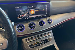 harmaa Mercedes-Benz CLS 2019 kuva 23.