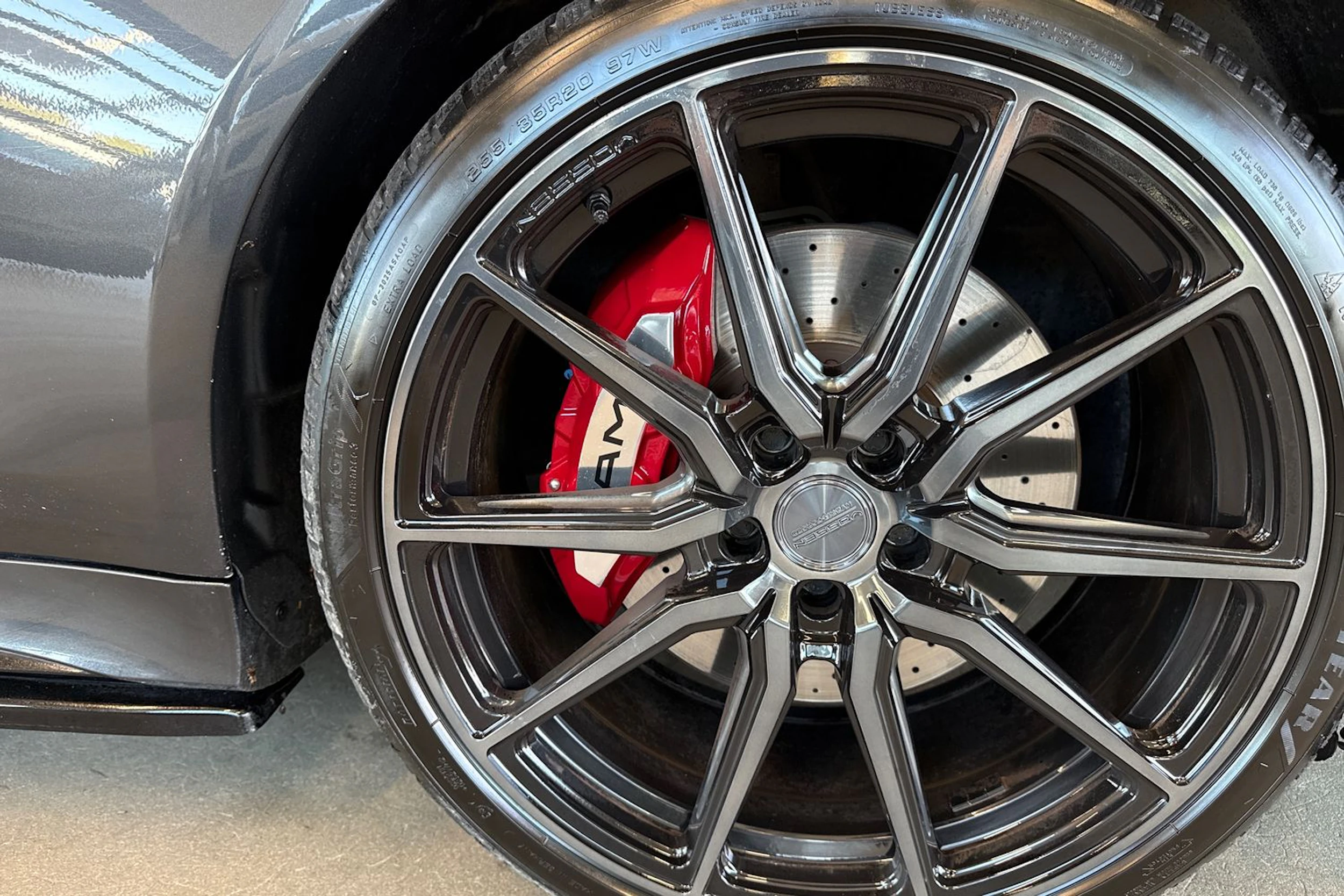 harmaa Mercedes-Benz CLS 2019 kuva 33.