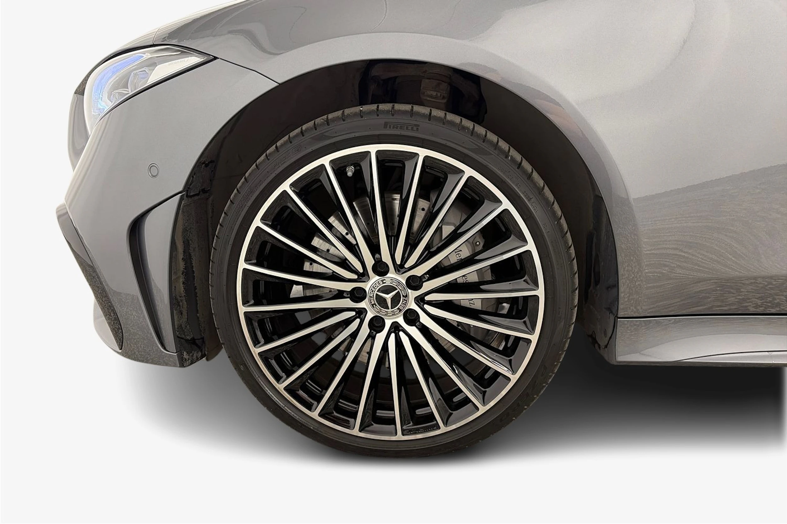 Harmaa Mercedes-Benz CLS 2022 kuva 9.