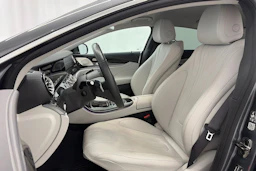 Harmaa Mercedes-Benz CLS 2022 kuva 13.