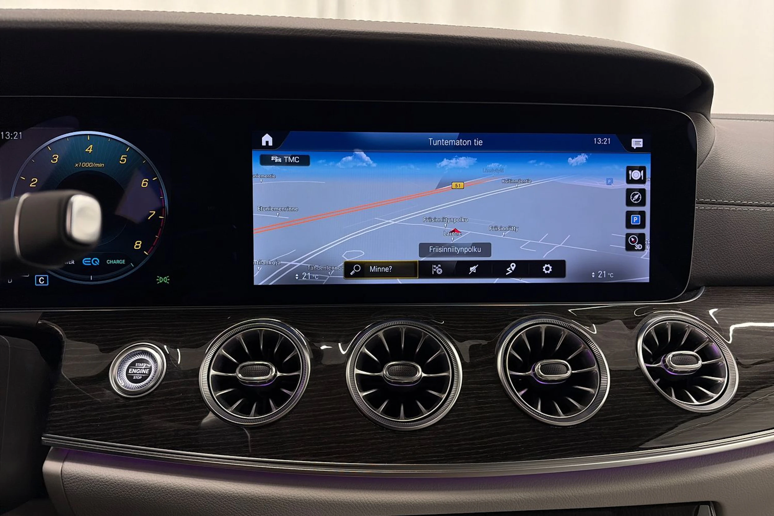 Harmaa Mercedes-Benz CLS 2022 kuva 21.