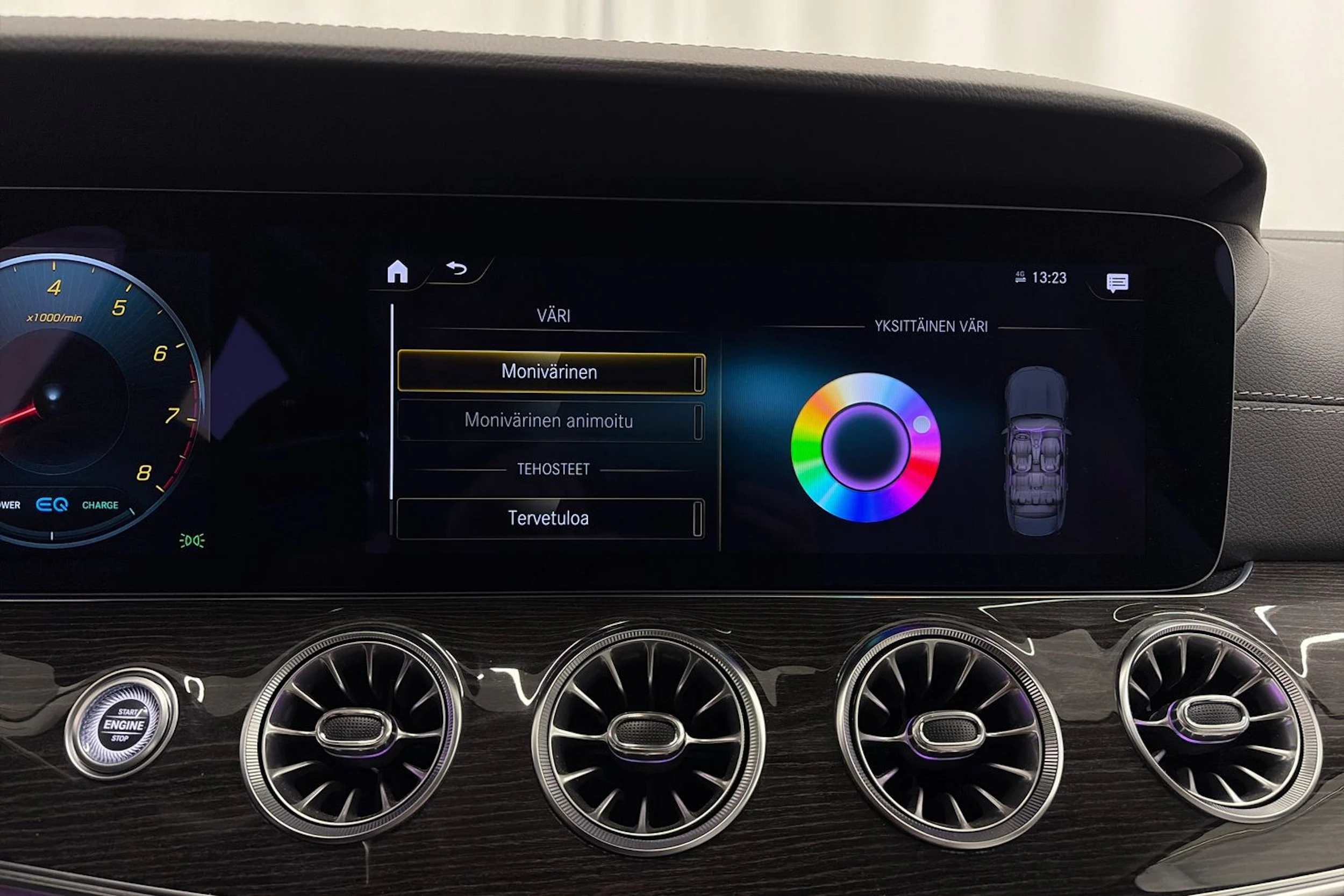 Harmaa Mercedes-Benz CLS 2022 kuva 24.