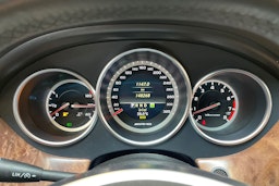 harmaa Mercedes-Benz CLS 63 AMG 2011 kuva 16.