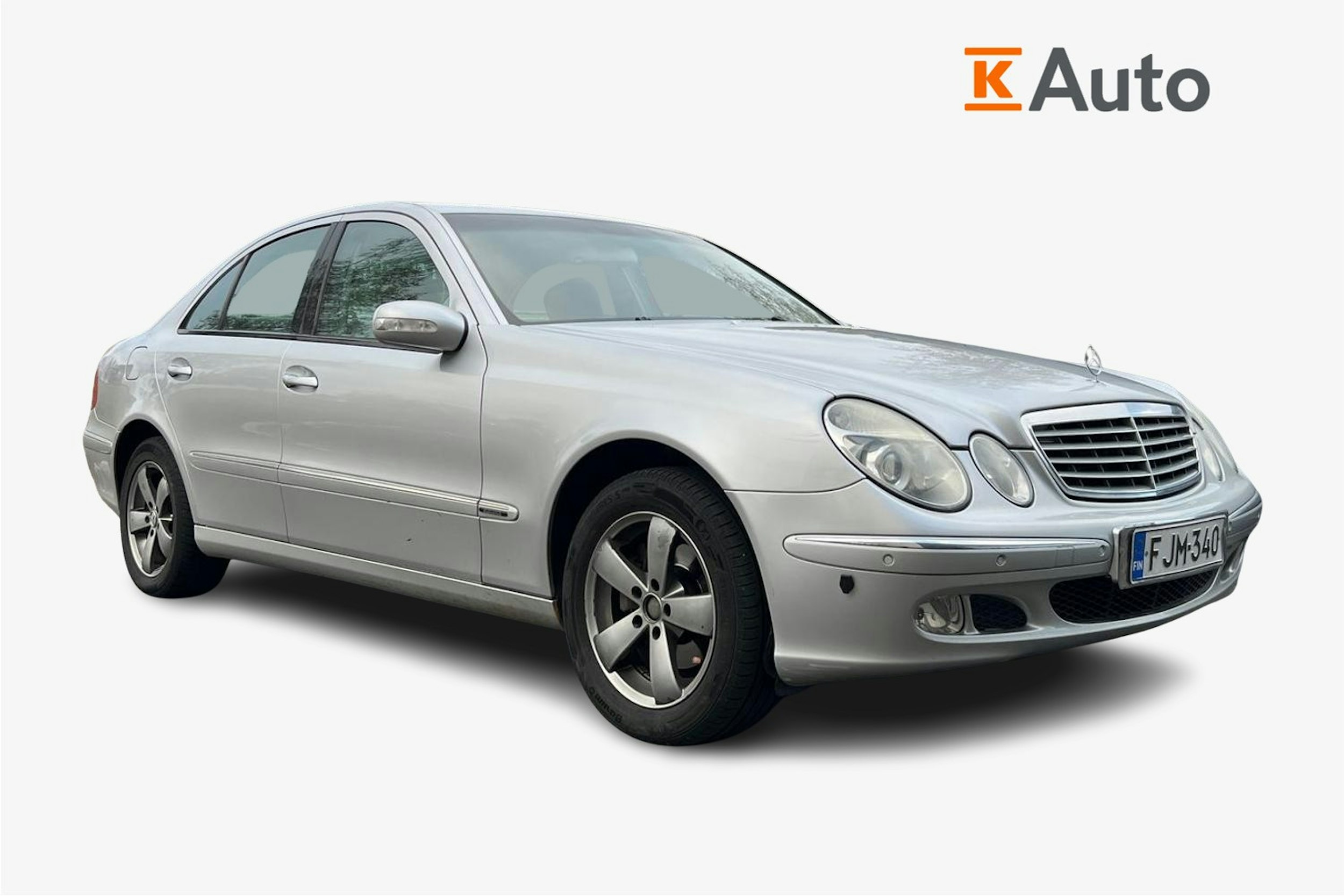 hopea Mercedes-Benz E 2002 kuva 1.