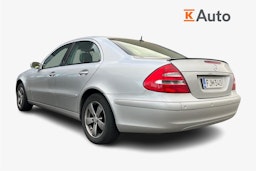 hopea Mercedes-Benz E 2002 kuva 2.