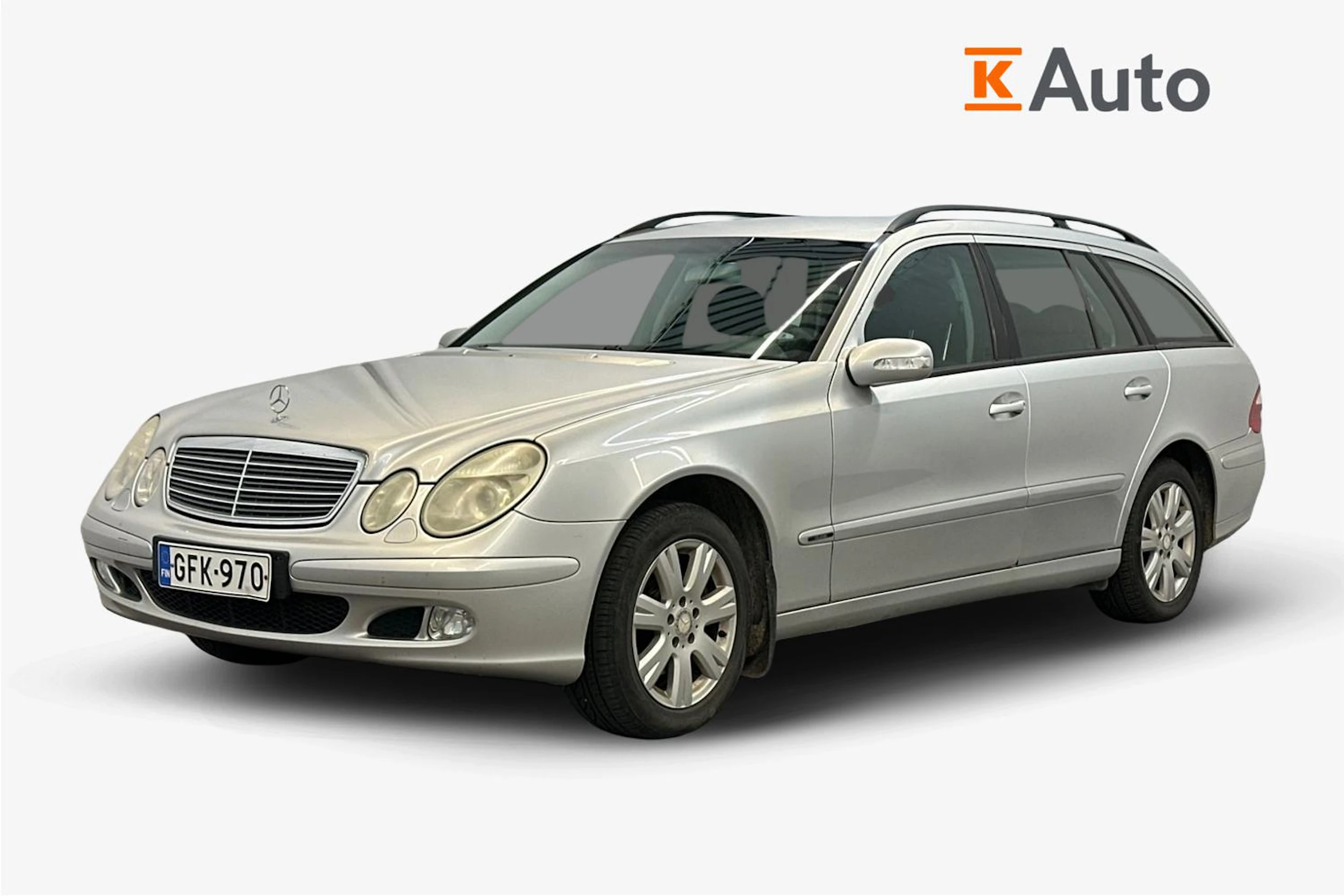 harmaa Mercedes-Benz E 2004 kuva 3.