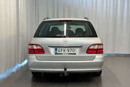 harmaa Mercedes-Benz E 2004 kuva 6.