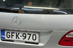 harmaa Mercedes-Benz E 2004 kuva 42.