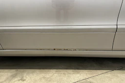 Harmaa Mercedes-Benz E 2004 kuva 26.