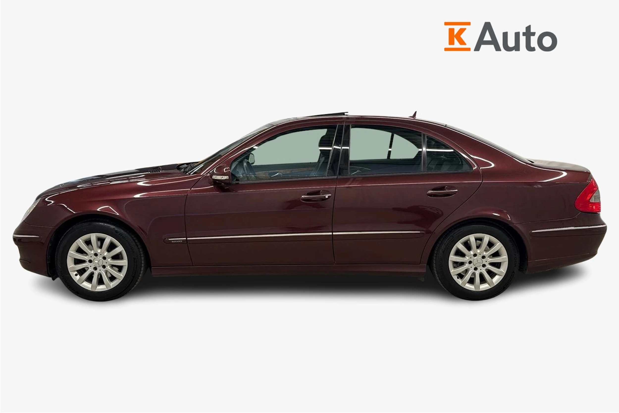 punainen Mercedes-Benz E 2006 kuva 7.