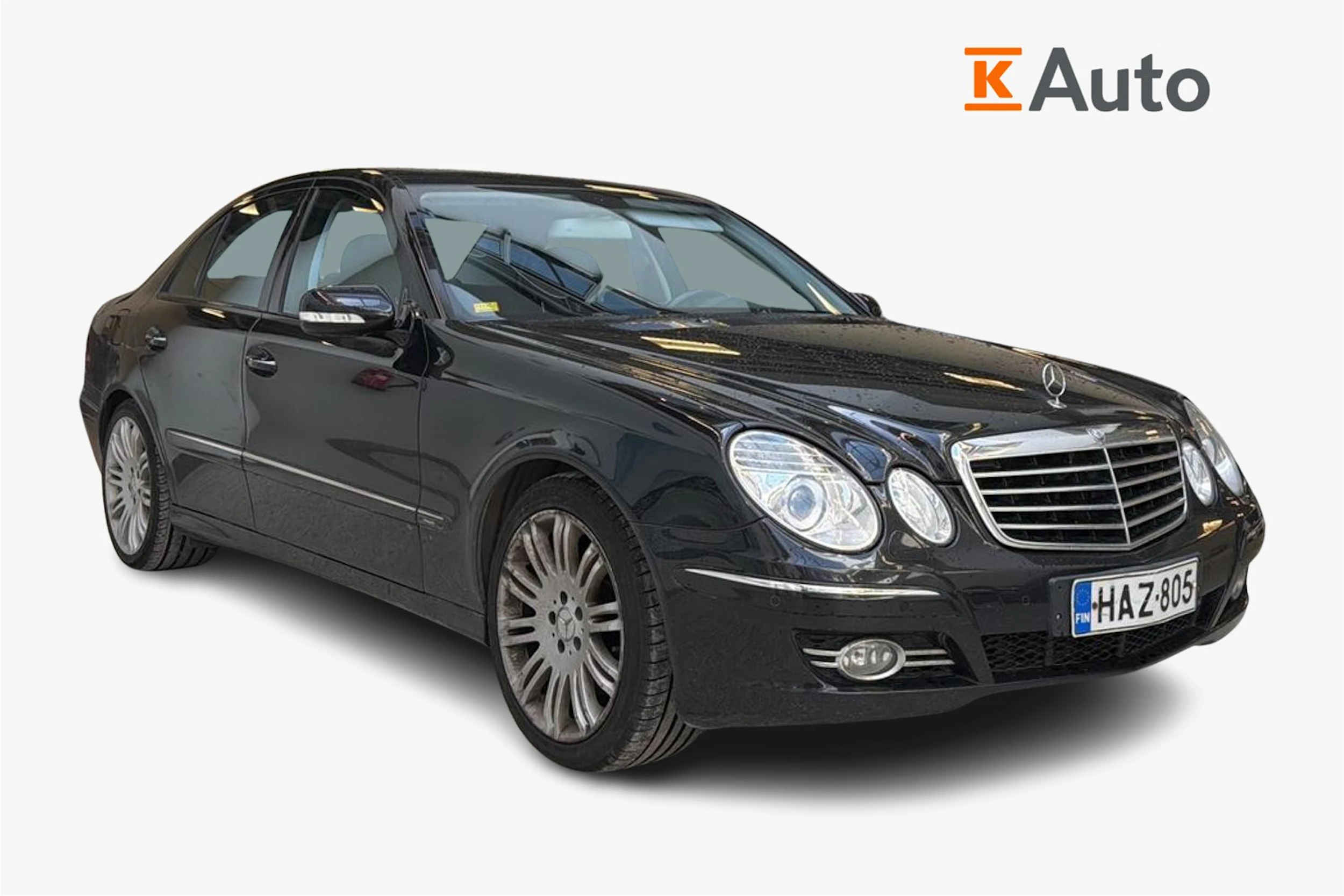 Musta Mercedes-Benz E 2007 kuva 1.