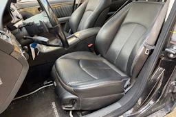 Musta Mercedes-Benz E 2007 kuva 18.