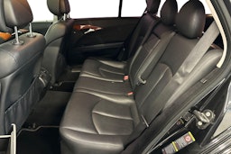 musta Mercedes-Benz E 2007 kuva 10.