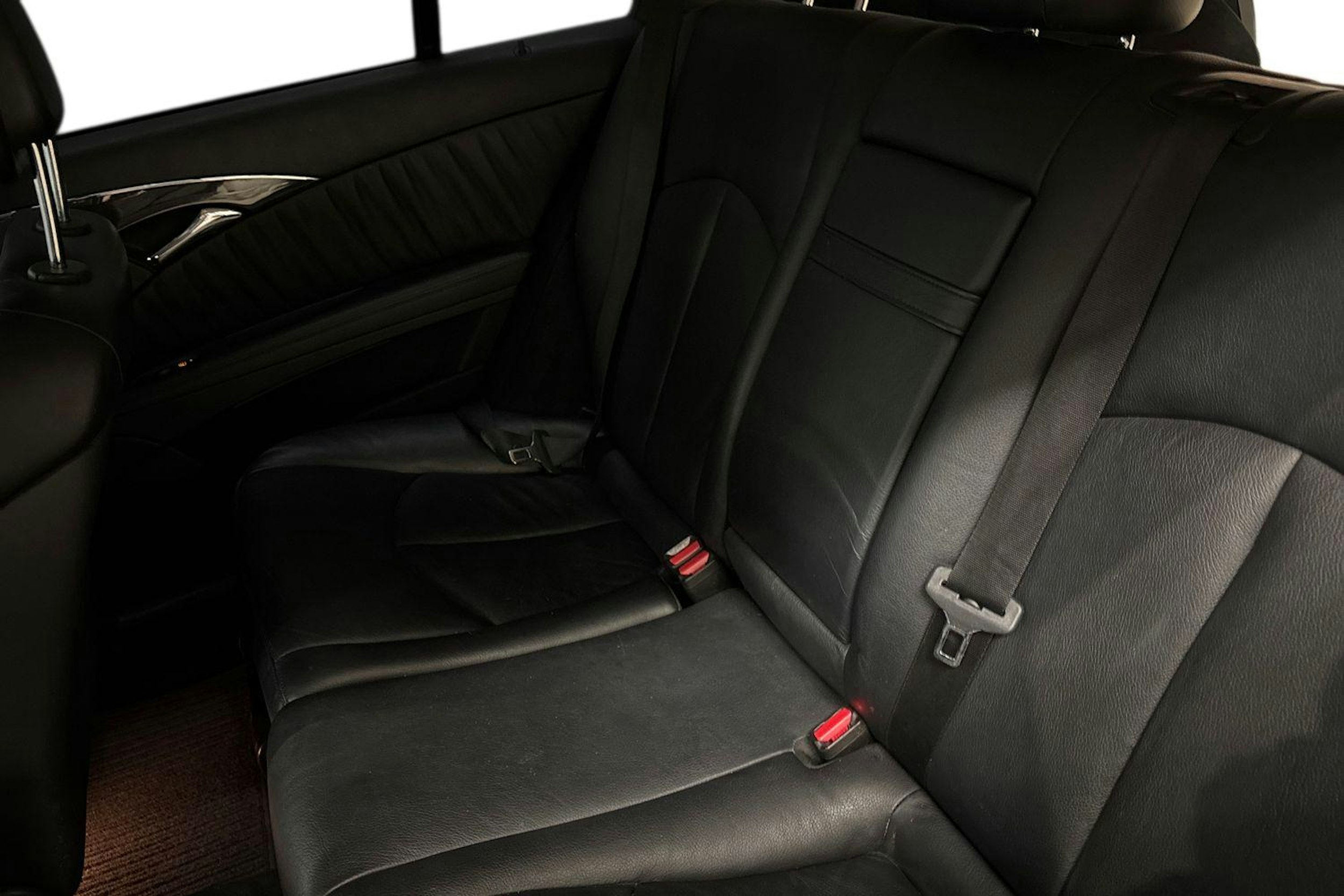 harmaa Mercedes-Benz E 2007 kuva 10.