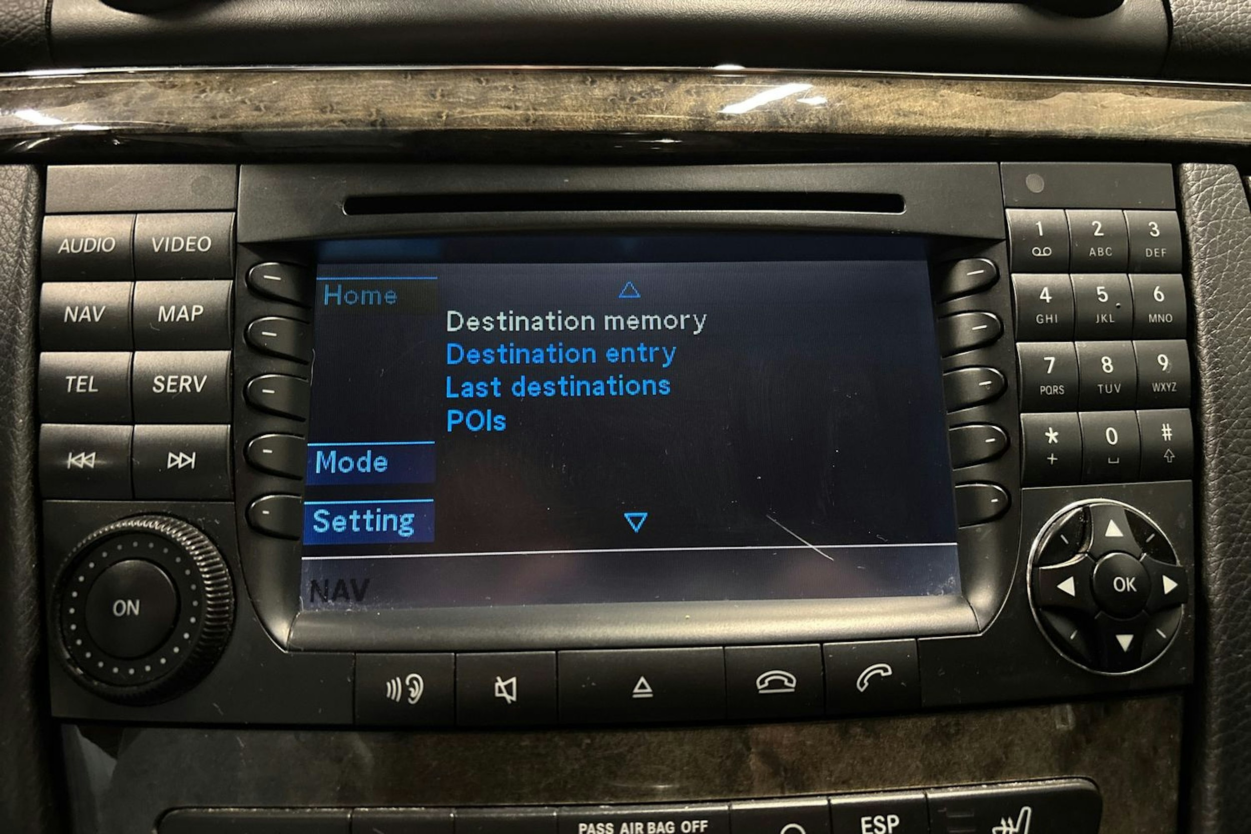 harmaa Mercedes-Benz E 2007 kuva 24.