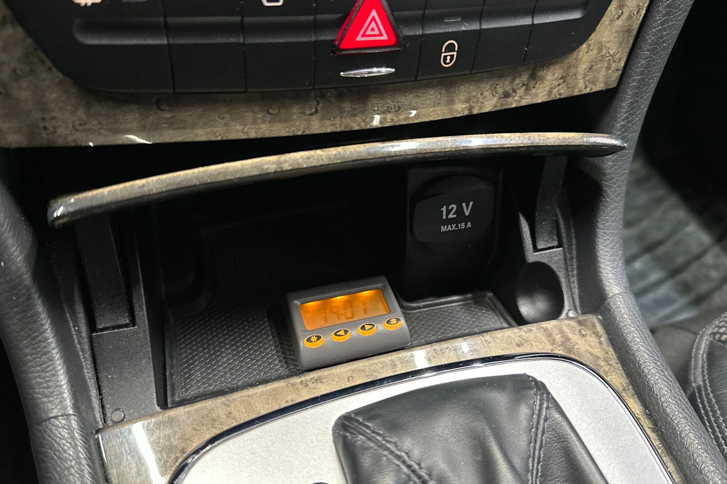 harmaa Mercedes-Benz E 2007 kuva 20.