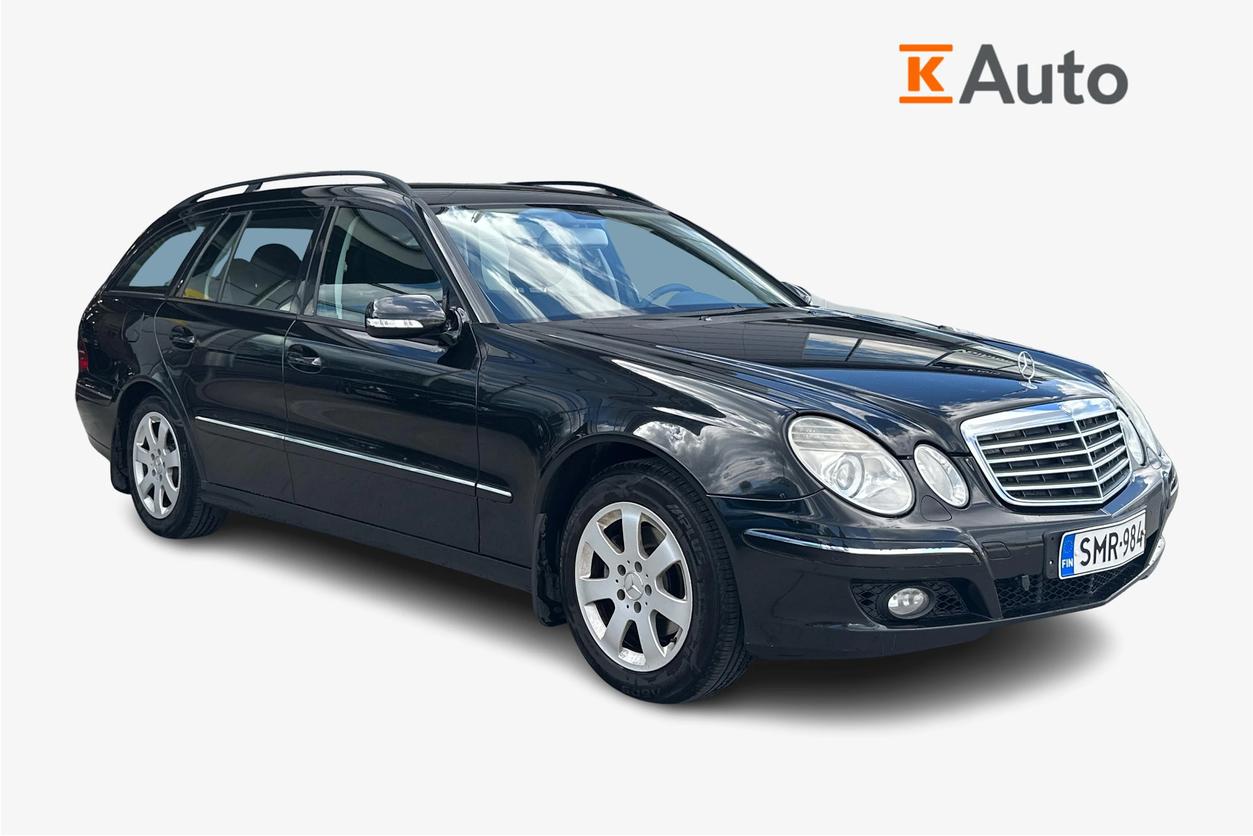 Musta Mercedes-Benz E 2007 kuva 1.